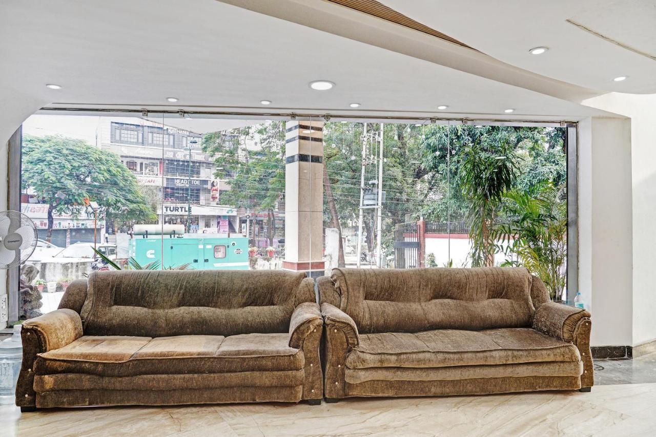 Capital O 1641 Hotel Radiance Paradise Dehradun Buitenkant foto